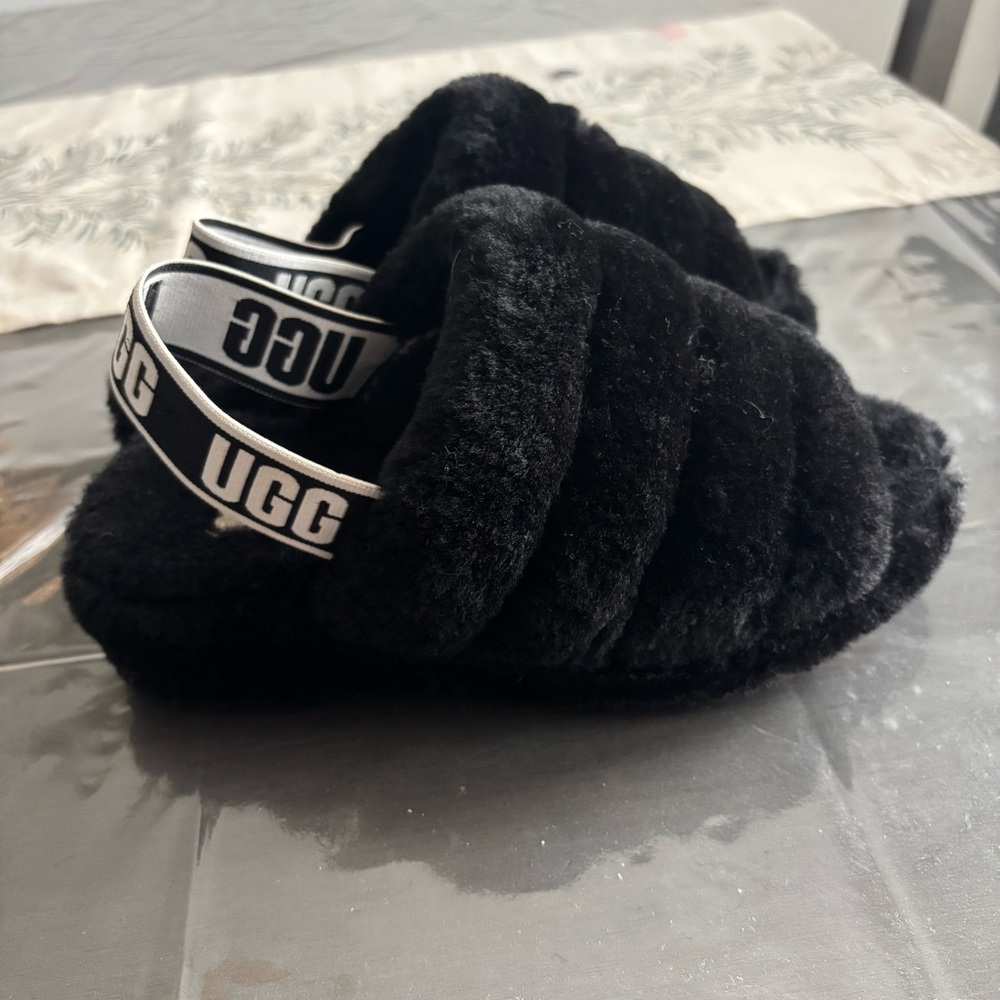 UGG Black Fluffy Sandals